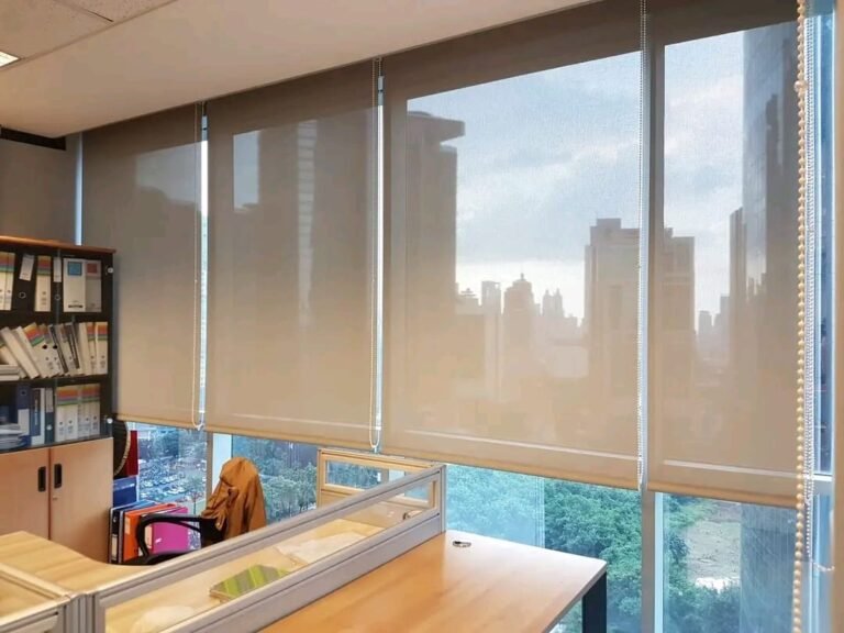 Harga Gorden Kantor Roller Blind Solar Screen Sharp Point Jakarta